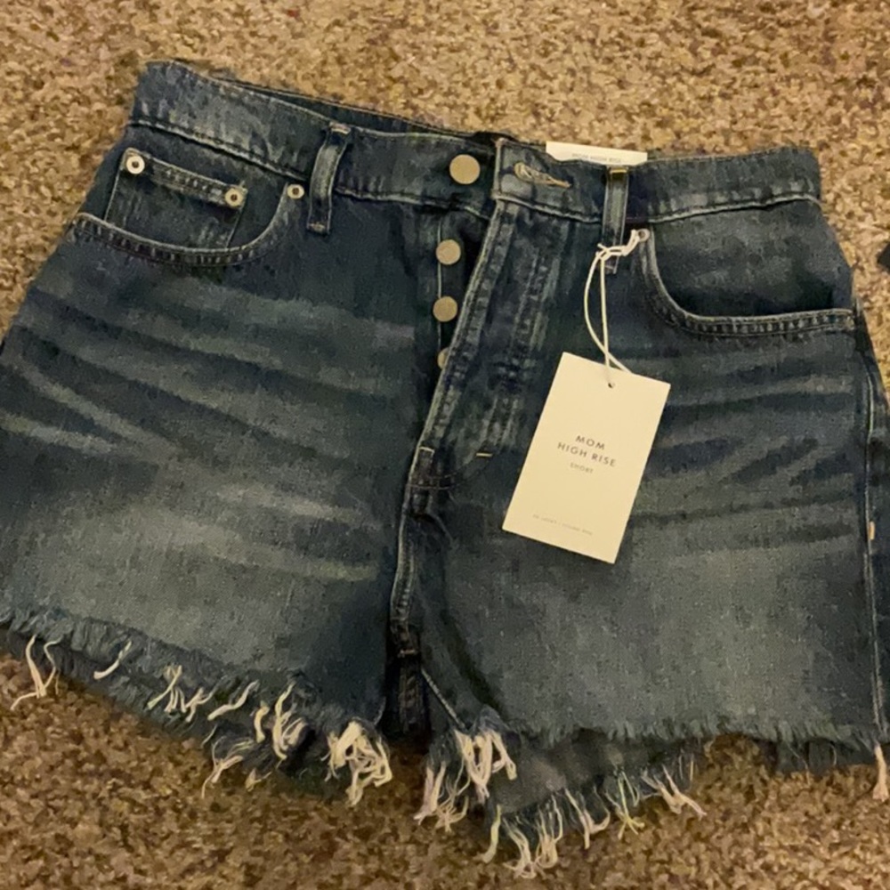 🔥HOT Deal Alert Lucky Brand For Real MomHigh Rise Denim Shorts Size 8 NWT $80